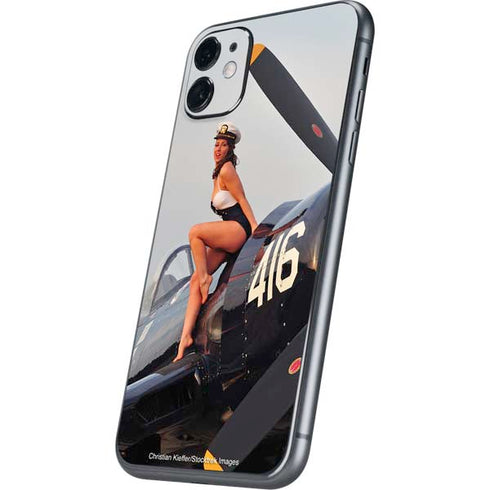1940s Navy Pin-Up Girl On Corsair Fighter Plane iPhone 11 Skin